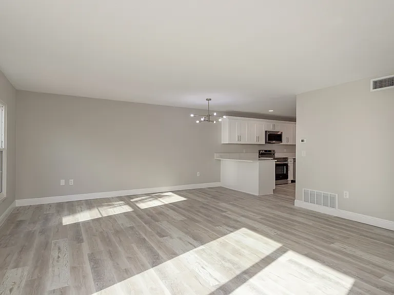 2700 Bayshore Blvd #531 — Photo 8