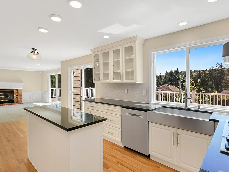 15023 SE 65th St — Photo 13