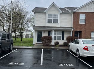 242 Arapaho Dr, Murfreesboro, TN 37128