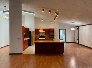 90 Danbury Rd #1, New Milford, CT 06776