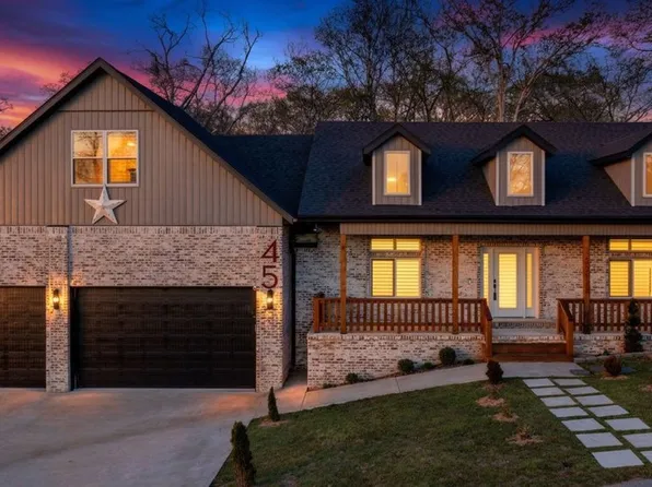 45 Westmorland Dr, Bella Vista, AR 72714