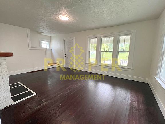 3rd image of 129 Santa Clara Ave