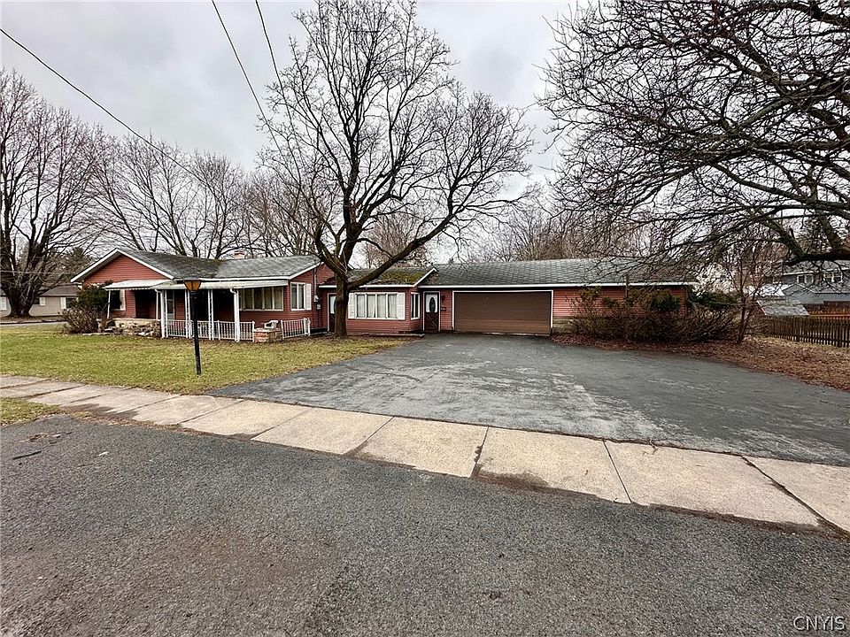 1st image of 1304 Marra Dr