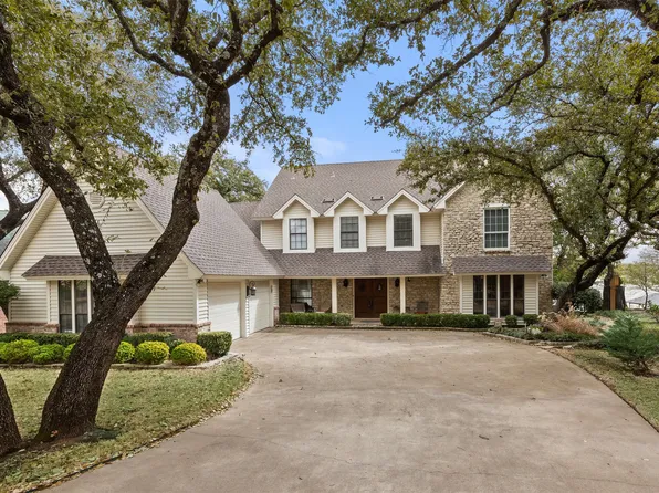 5 Buccaneer Ct, Fort Worth, TX 76179