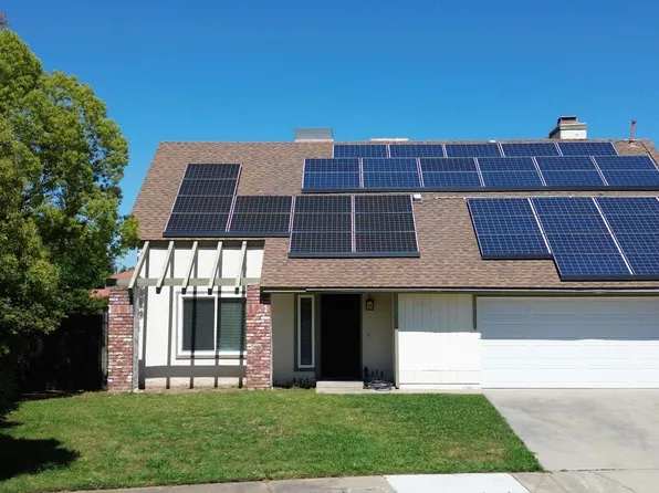 429 Brehler Ave, Sanger, CA 93657