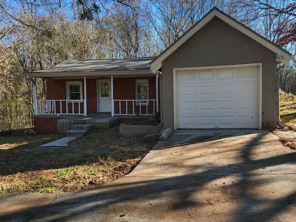 940 N Walkers Mill Rd, Griffin, GA 30223