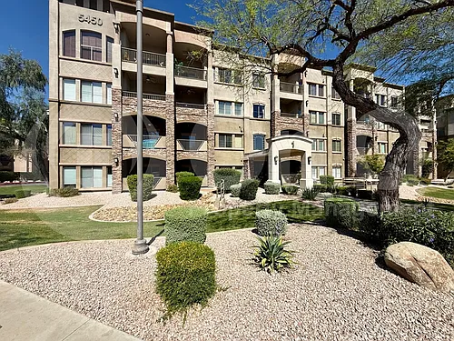 5450 E Deer Valley Dr Photo 1
