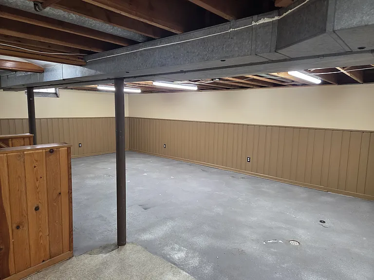 21217 Crane Ct — Photo 9