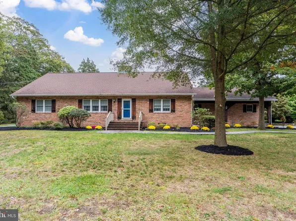 524 Meadowyck Ln, Vincentown, NJ 08088
