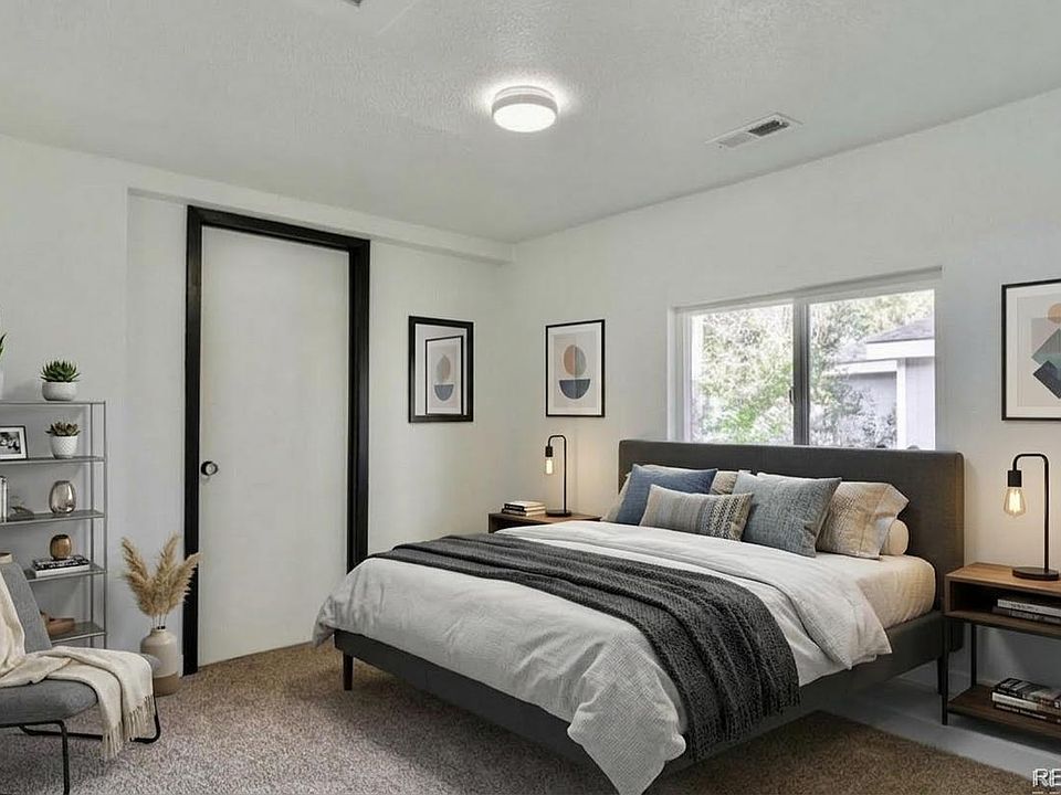 1st image of 1542 Yosemite Street