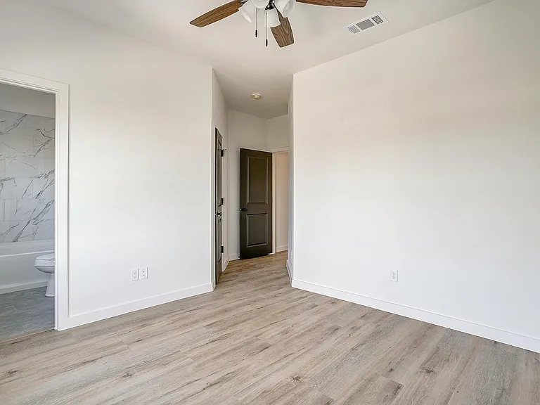 3108 Frazier Ave — Photo 18