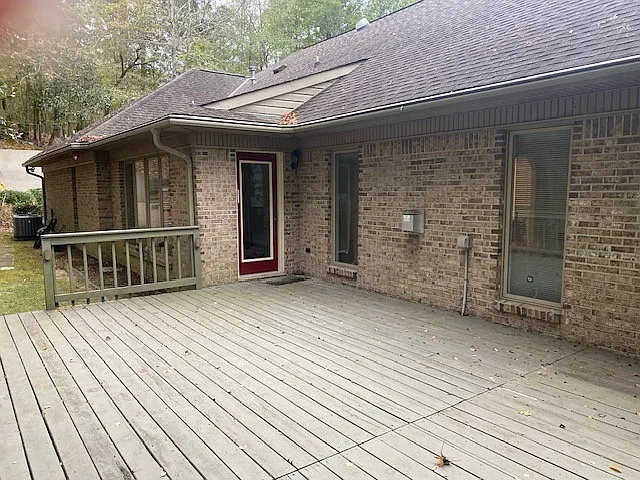 1424 Dartmouth Rd — Photo 4