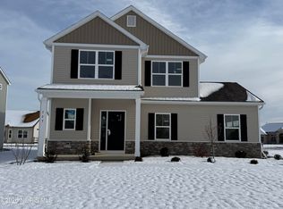 727 W Ironwood Dr, Rossford, OH