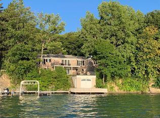 2671 E Lake Rd, Skaneateles, NY 13152