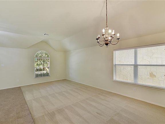 4th image of 11009 Casitas Dr