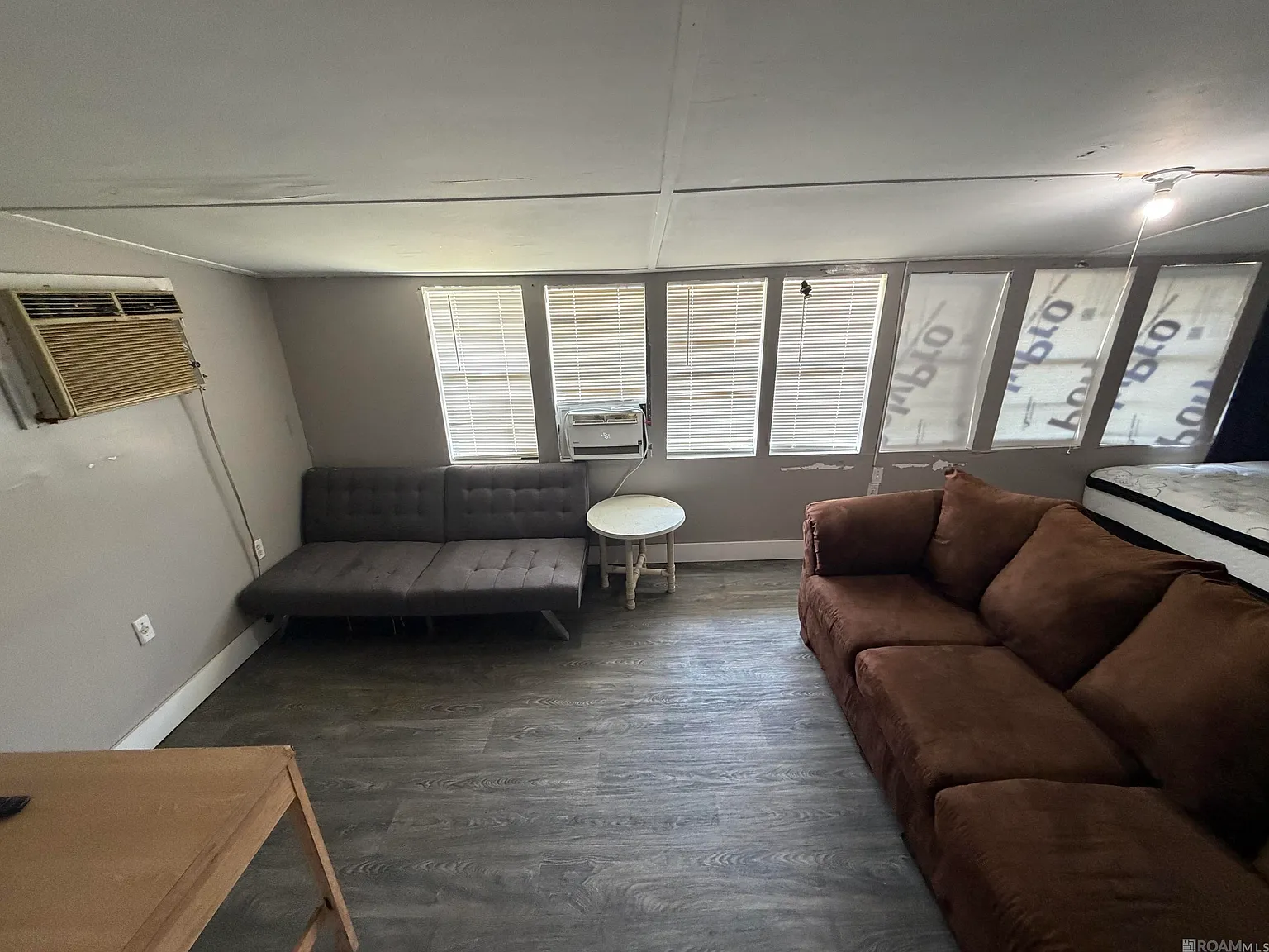 1 bed, 600 sqft, $1,300 — Photo 2