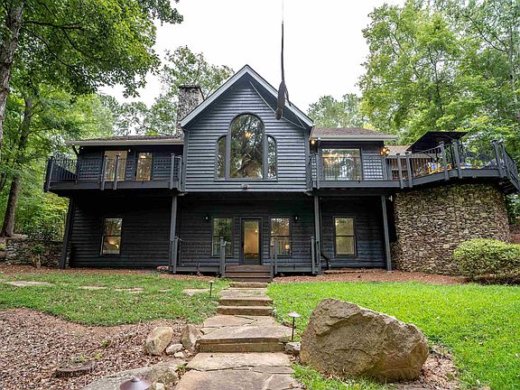 3rd image of 1560 Parks Mill Dr