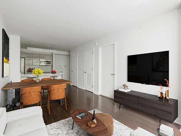 4th image of 400 W 113th St APT 320