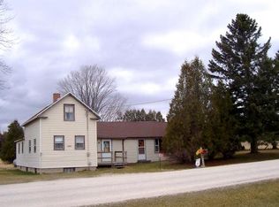 N2333 Saint Peters Rd, Kewaunee, WI 54216