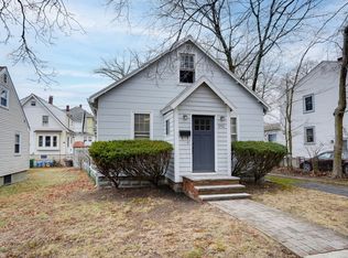 942 Highland Ave, Medford, MA 02155