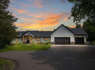 233 124th Ave, Hudson, WI 54016