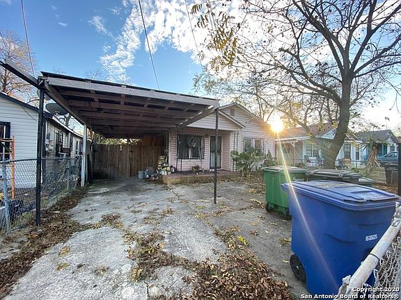 2nd image of 4414 Buena Vista St
