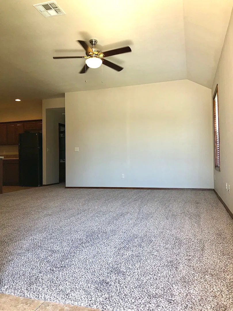 54.2 - 1718 W. 24th Ave - Teal Ridge — Photo 3