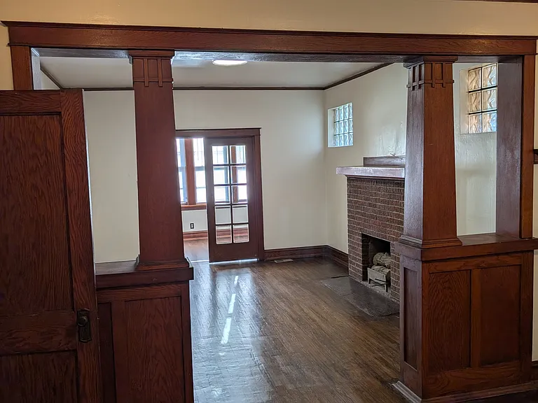3724 Grand Blvd — Photo 2