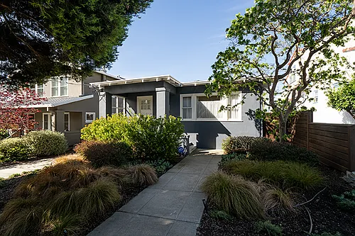 920 Ramona Ave Photo 1