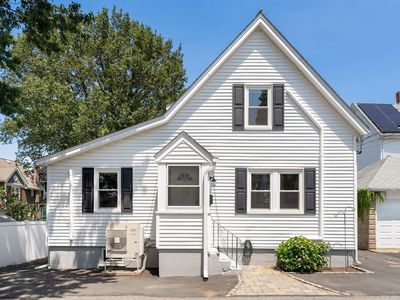 9 Queenwood Ter, Malden, MA, 02148