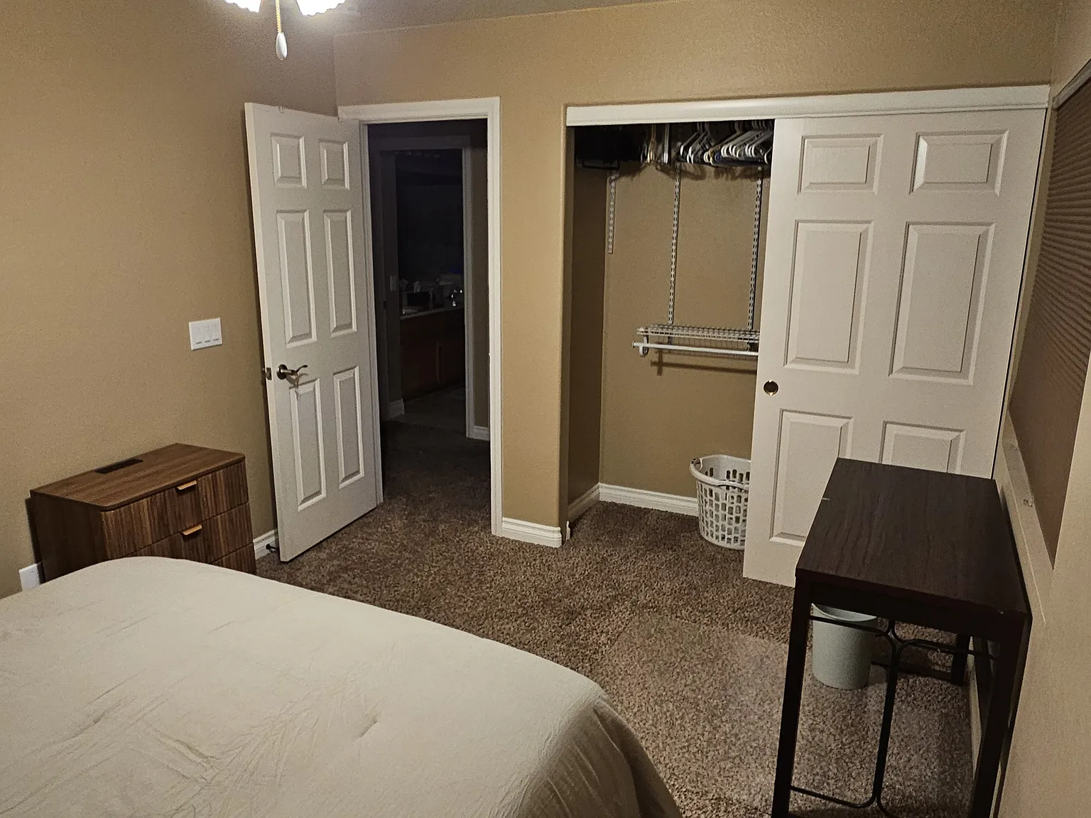 Fawn Brook Ct, Las Vegas — Photo 2