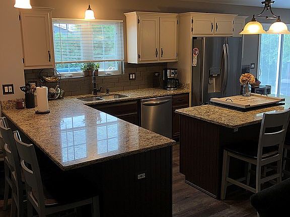 3rd image of 508 Hannigan Dr