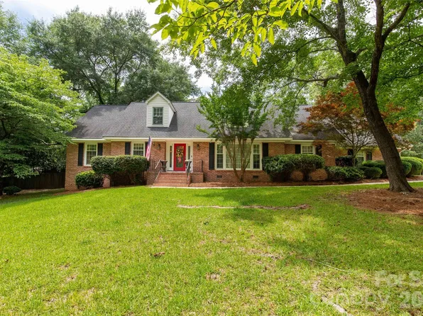514 Rock Springs Rd, Lancaster, SC 29720