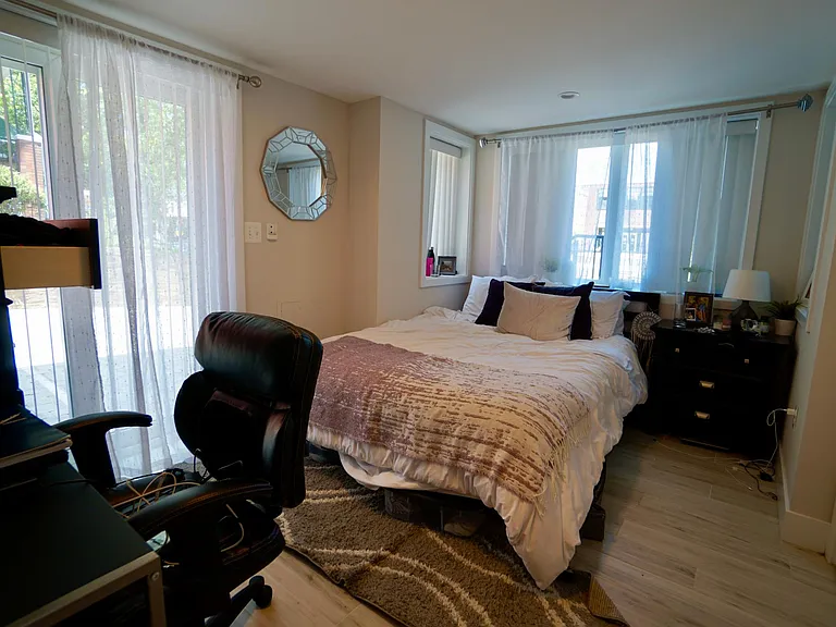 1101 Clifton St NW #B — Photo 17