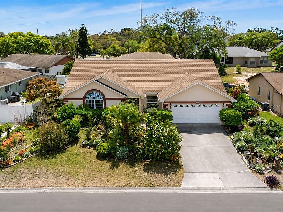 1st image of 7612 HIGH PINES COURT