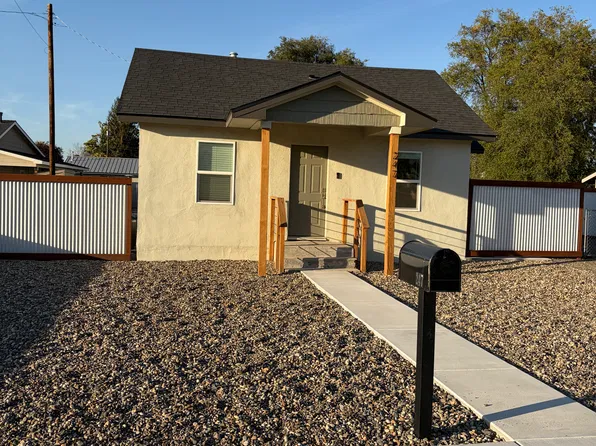 247 7th Ave N, Payette, ID 83661