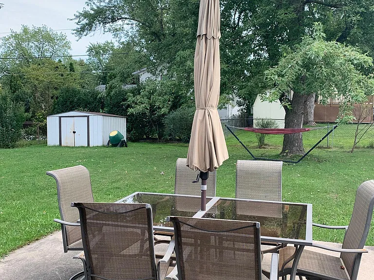7515 Churchill Dr — Photo 10