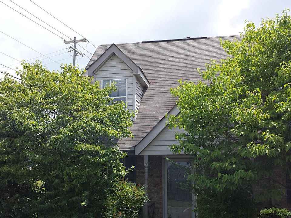 2nd image of 4900 Trace Manor Ln