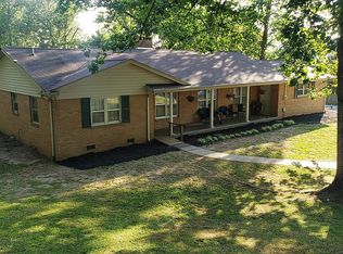 310 E Spring St, Kingston, TN 37763