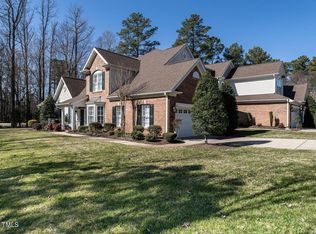 9505 Brookchase Dr, Raleigh, NC 27617