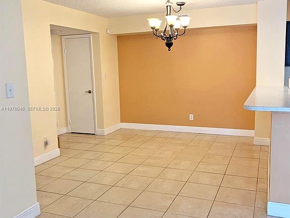 4th image of 650 S Park Rd #24-5