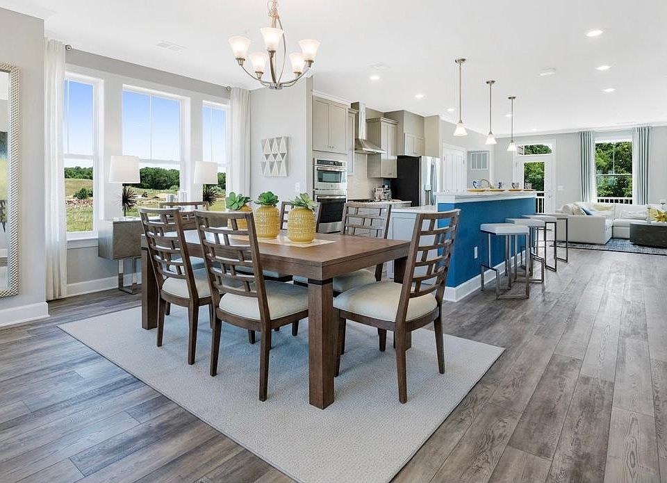 1st image of 45121 Kincora Dr
