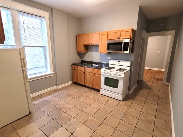 4056 W Hirsch St, Chicago, IL