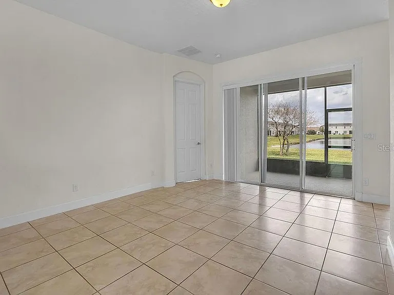 2121 Painter Ln — Photo 6