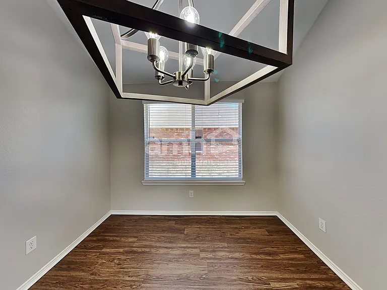 3700 Allison Dr — Photo 7