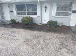 213 20th St SW #213, Largo, FL 33770