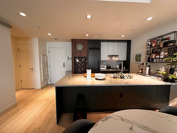 3rd image of 590 1st Ave S APT 1104
