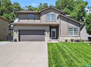 8412 S 169th St, Omaha, NE 68136
