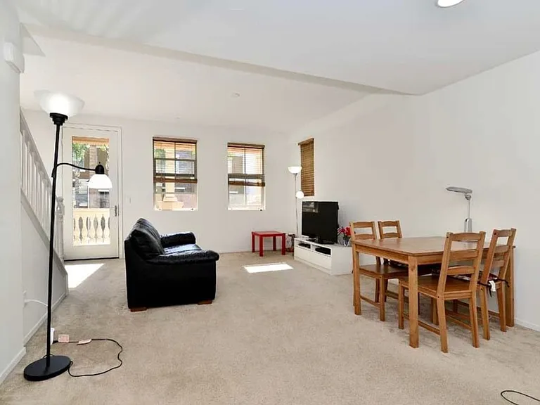 8978 Butternut Ln — Photo 4