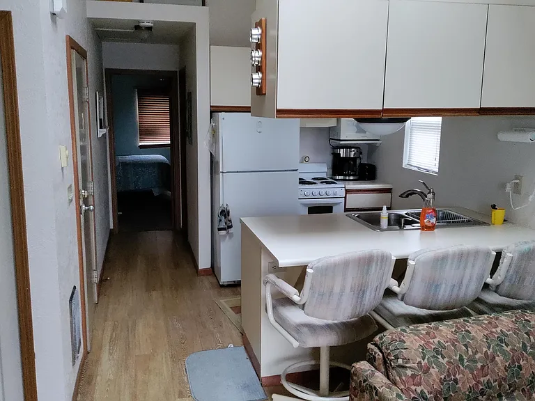 6250 N Harris Harbor Dr — Photo 4